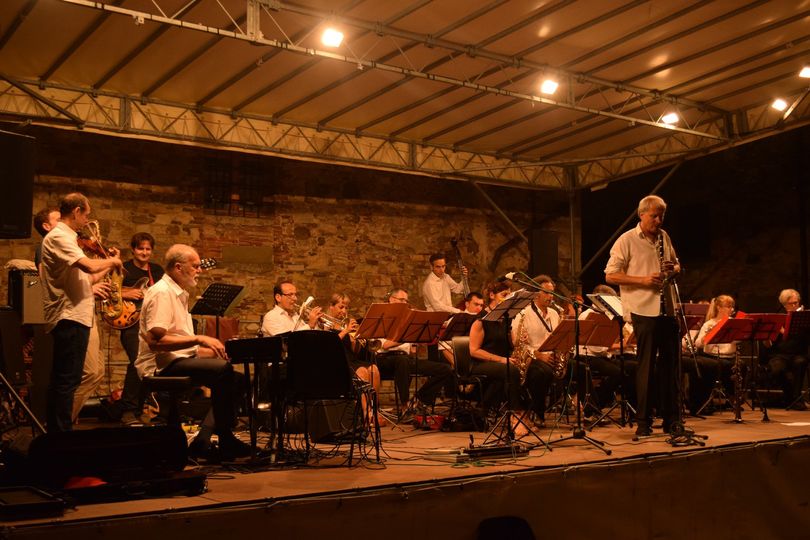 Big Band Machine in concerto 